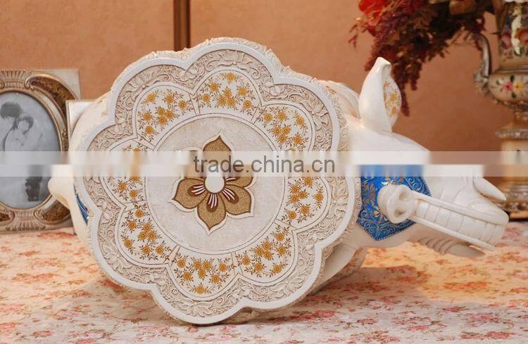 2014 New Products Home Decoration White Resin Elephant Sculpture
