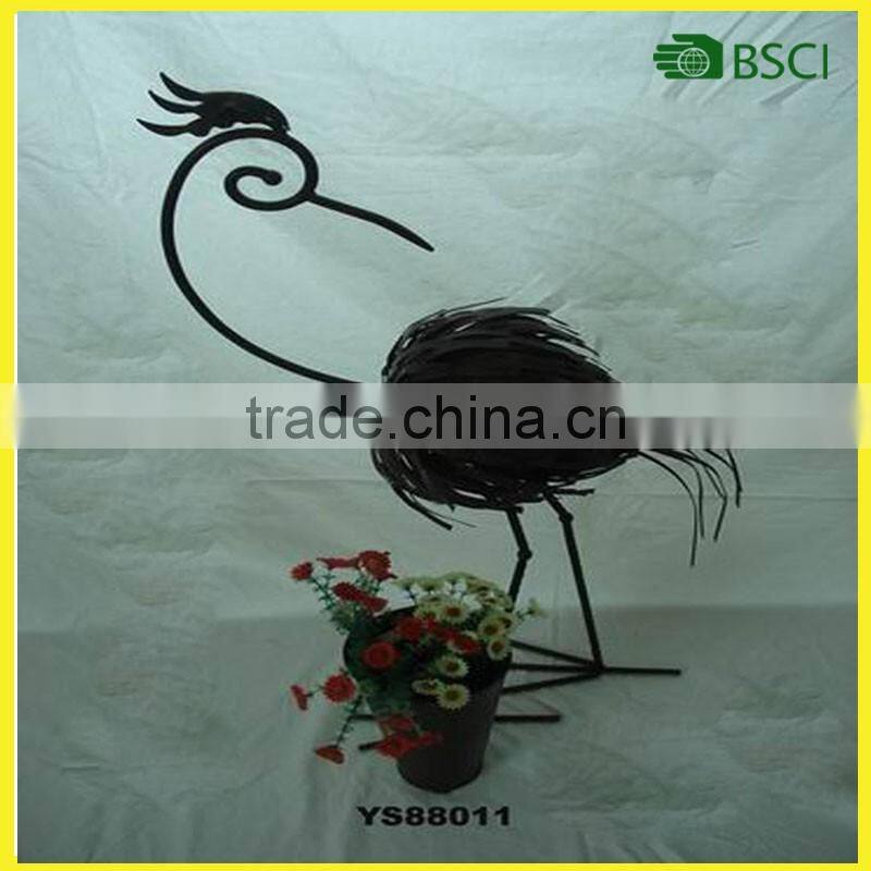 YS88011 metal bird decoration home made in Xiamen with size 18*12.5*35"