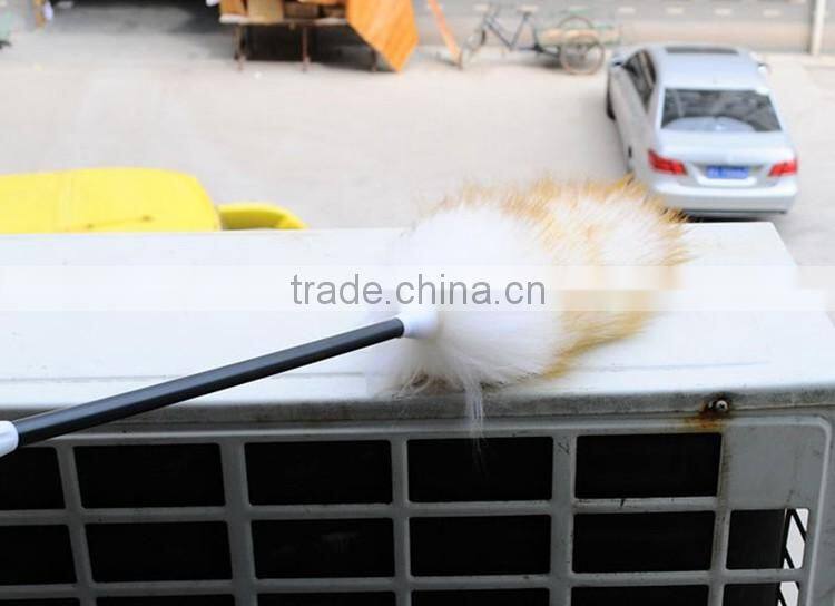scalable plastic handle wool duster