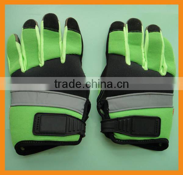 Black Liner Glove Touchscreen