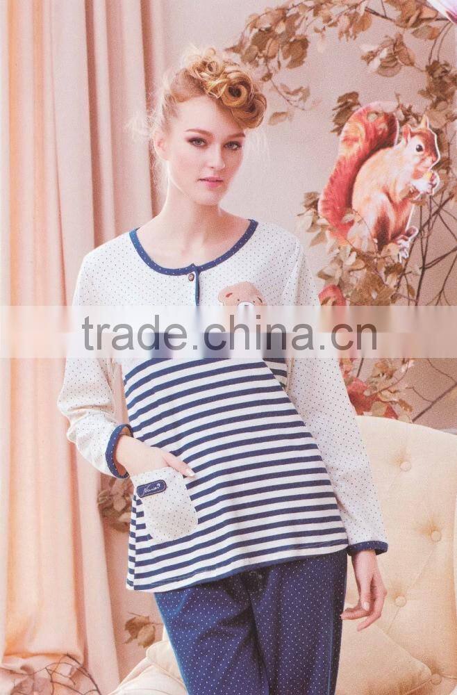 Hot selling Chrismas adult woman cotton pyjamas fashion design nigtwear for woman