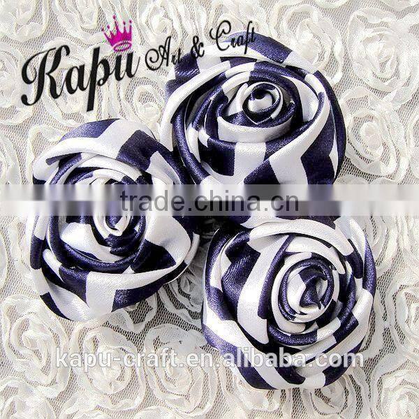 Latest ribbon flowers