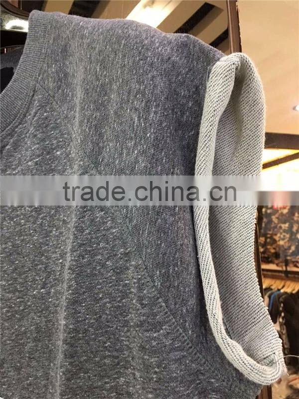 Off Shoulder Tshirt Men Hip Hop T-shirts West Streetwear Mens Tee Shirts Male Clothes Top 2 Colors