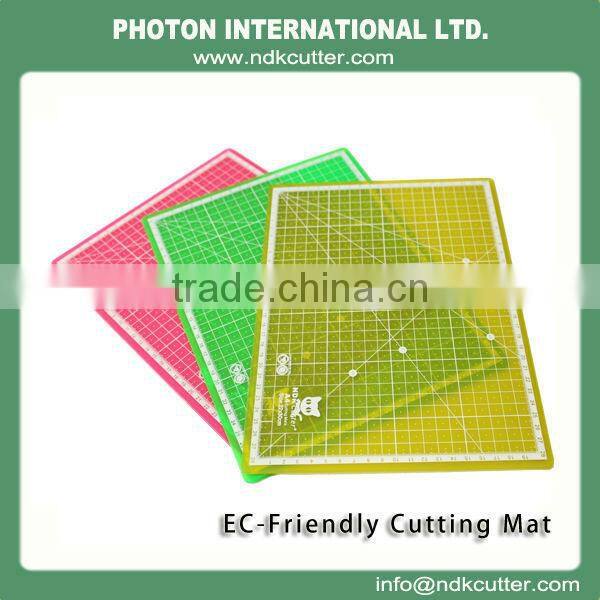 Self-healing rotary PVC cutting Mat translucence