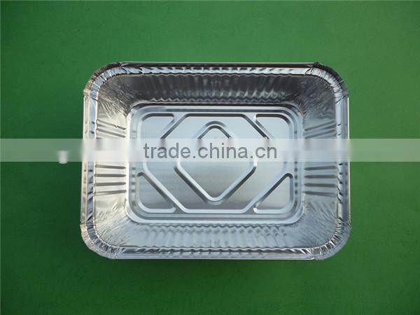 The disposable aluminum foil box of restaurant food packaging