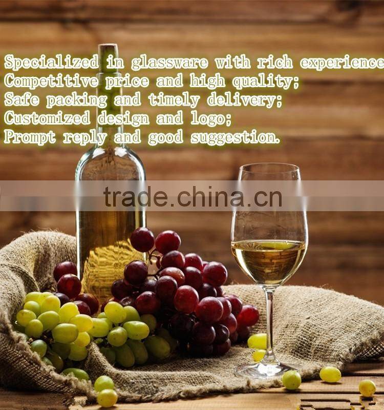 Hand made wholesale borocilicate glass carafe