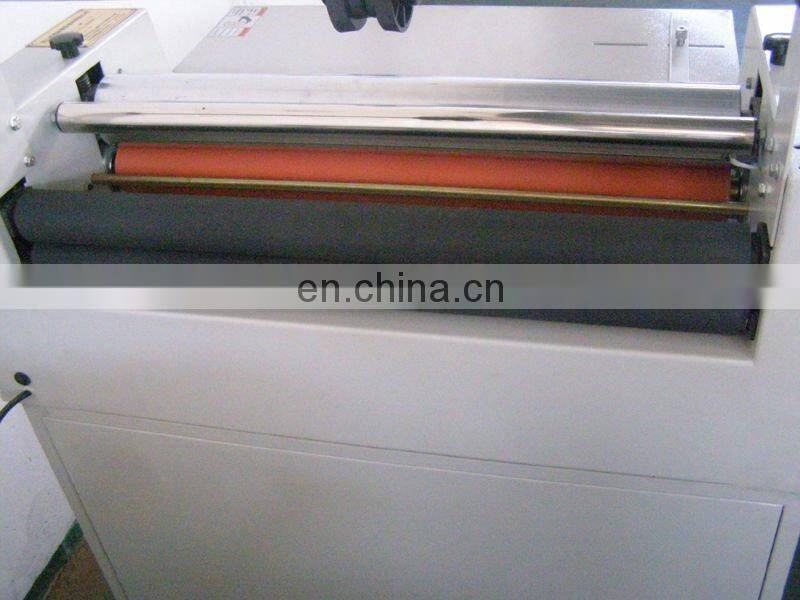 Auto Roll laminator machine With conveyor belt