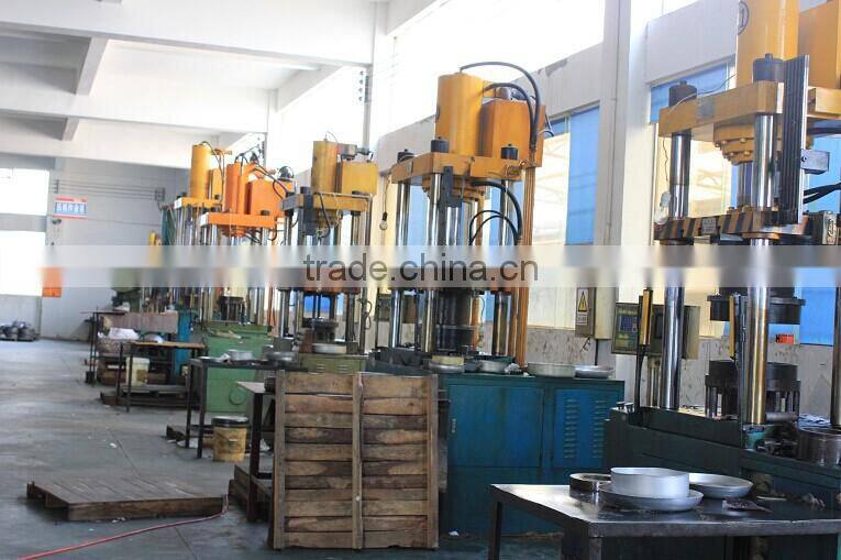 4pcs cookware sets with wok ,milk pan ,fry pan ,carbon steel pan