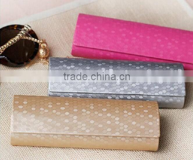 2016 unique desgin folding wholesale case color eyeglasses case