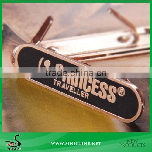 Sinicline fashion high quality metal logo with paw on the back
