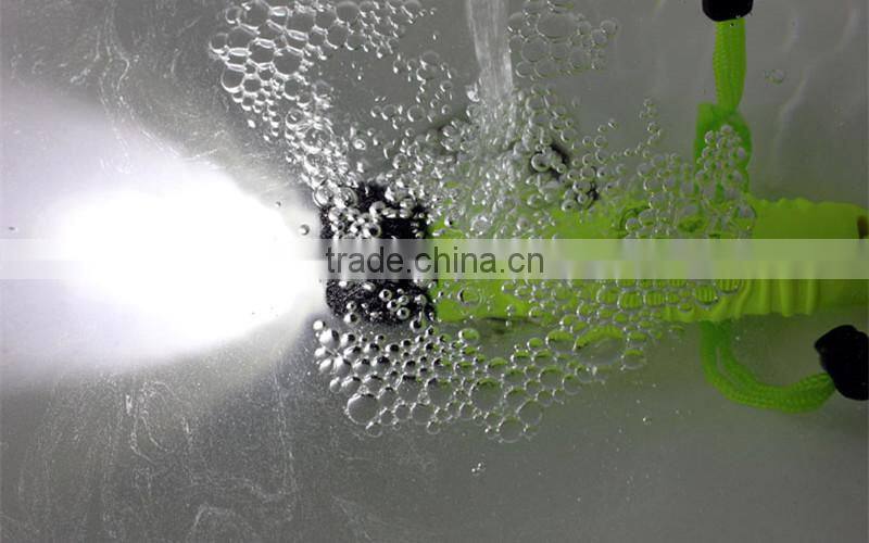 3W Rechargeable Powerful LED Diving Flashlight Diving Torch Flashlight