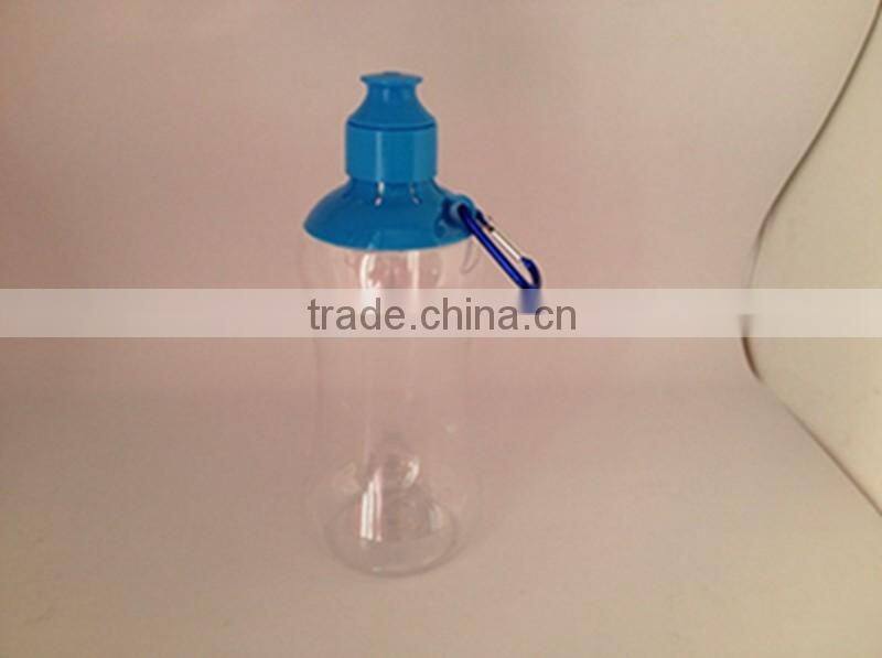 560ML PET water bottle with carabineer