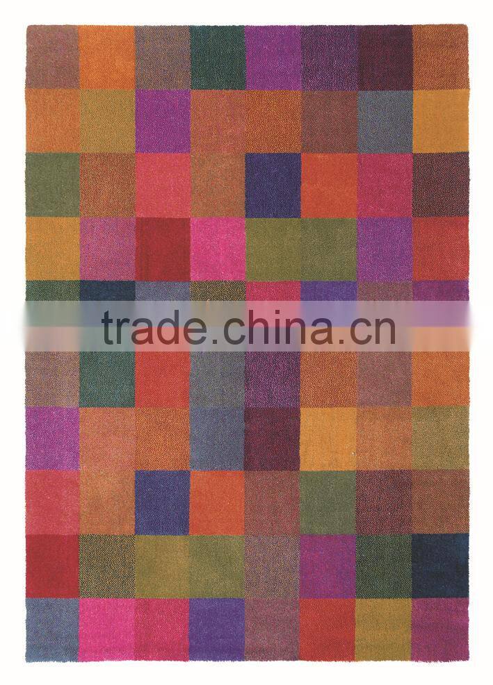 New colorful hand tufted rug for decoration, apartment