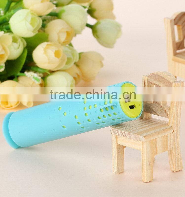 Popular Cheapest slim light sucker power bank 2600mah