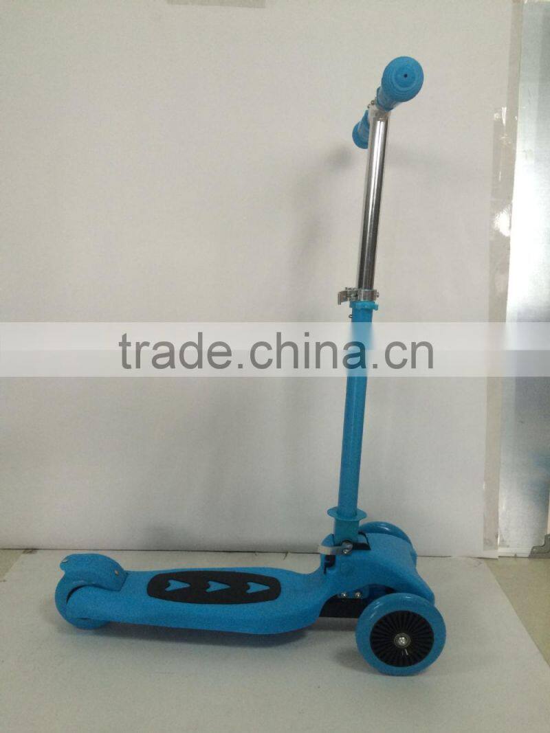 2015 New Design Kick Scooter