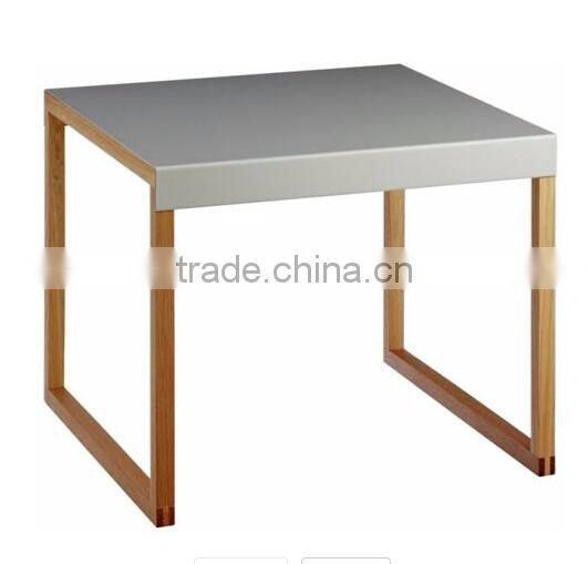 antique coffee table for bedroom