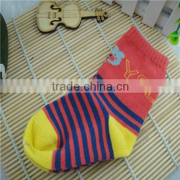Factory Custom 0-3years old baby socks stripe red and blue color cute socks