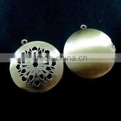 33MM vintage bronze antiqued flower engraved round photo locket pendants DIY supplies 1111038