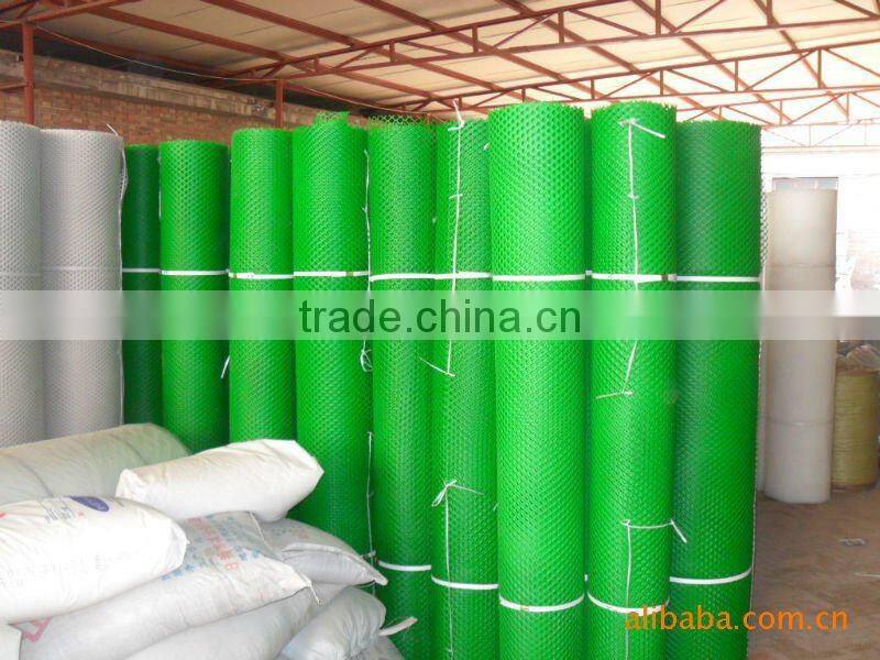 Plastic mesh fabric