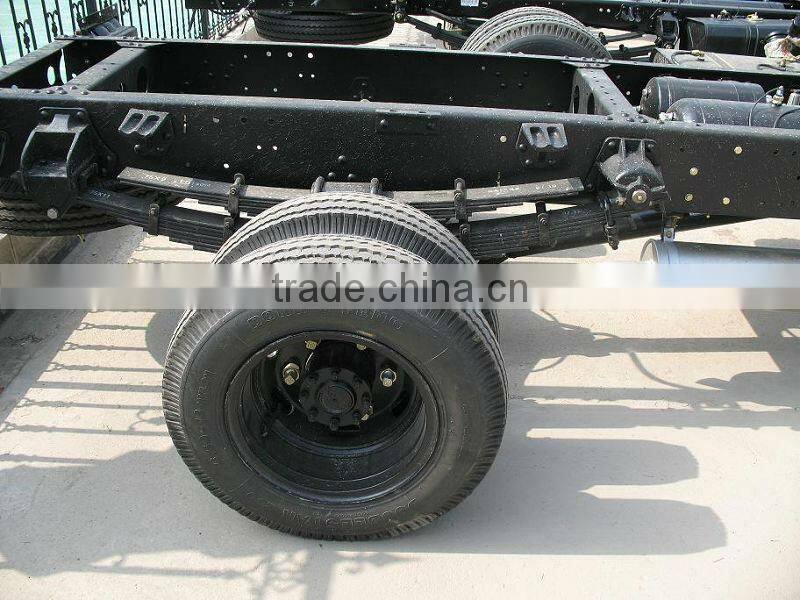 dongfeng 4x2 Light Flat Bed Cargo Truck,flat bed tow trucks