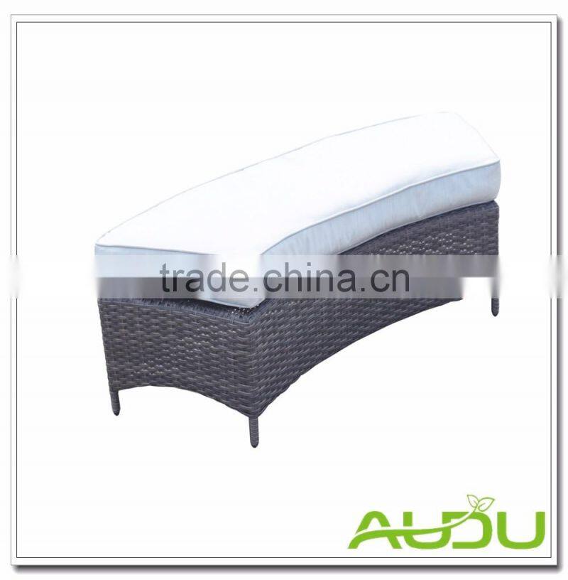 Audu wicker outdoor garden pool chaise-longue