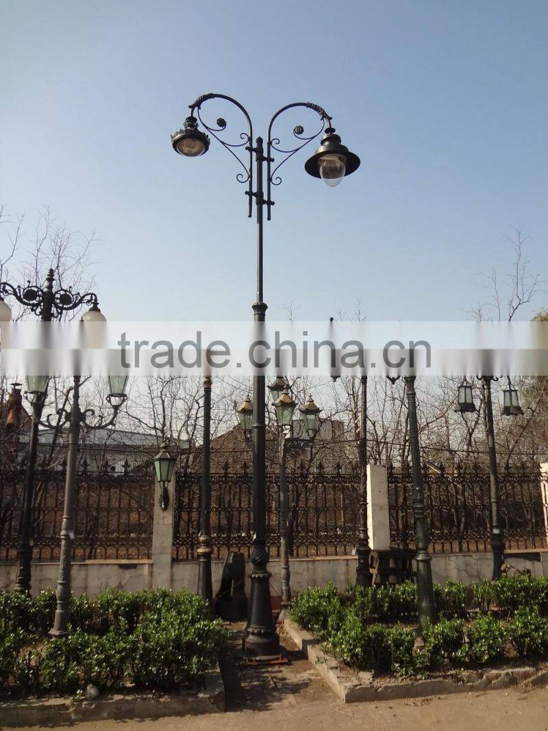 Saudi Arabia Iron Ornamental Light Pole
