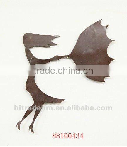 cat and mouse metal wall decor
