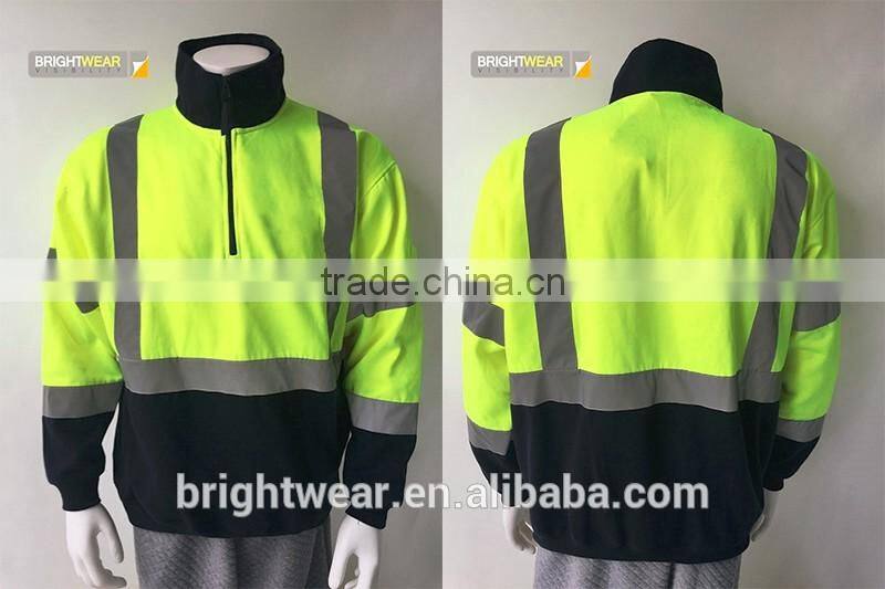 Contrast safety sweatshirt with reflective tape and zipper