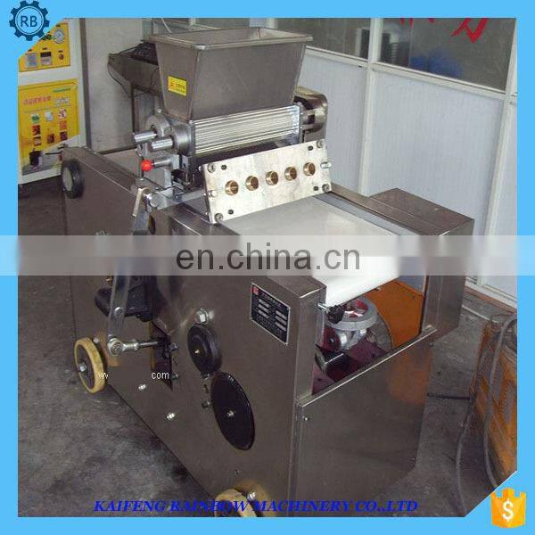 Multifunctional chocolate biscuit mold machine cookie dough extruder in biscuit processing production line