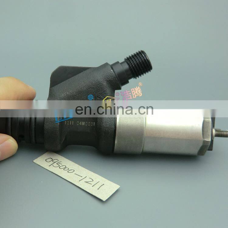095000-1213 common rail spare parts injector 0950001211 auto fuel injector 095000 1212 for KOMATSU