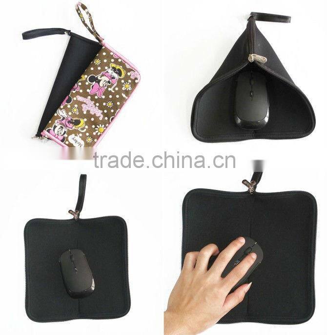 mouse pad pouch with zipper