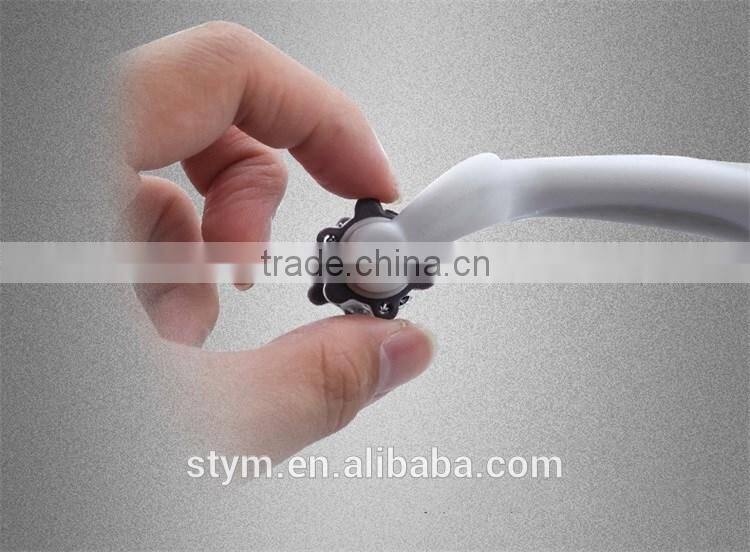 Kitchen peeling knife multiple functions