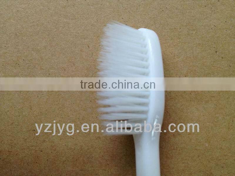 2013 new design best quality toothbrush for adult