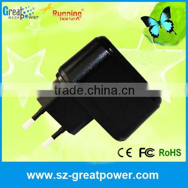 Mini ce travel universal wall charger Mobile Phone Use ac dc charger