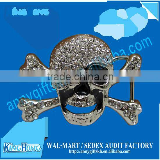 Novelty crystal skull belt buckle