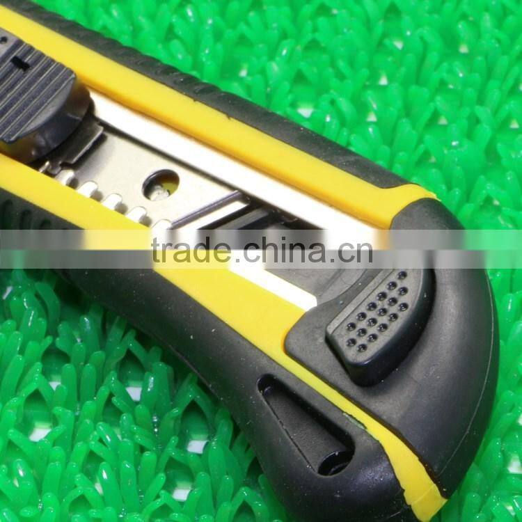 High quality rubber covered cutter knife