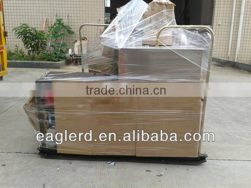 Double cylinder hydraulic hot melt kettle