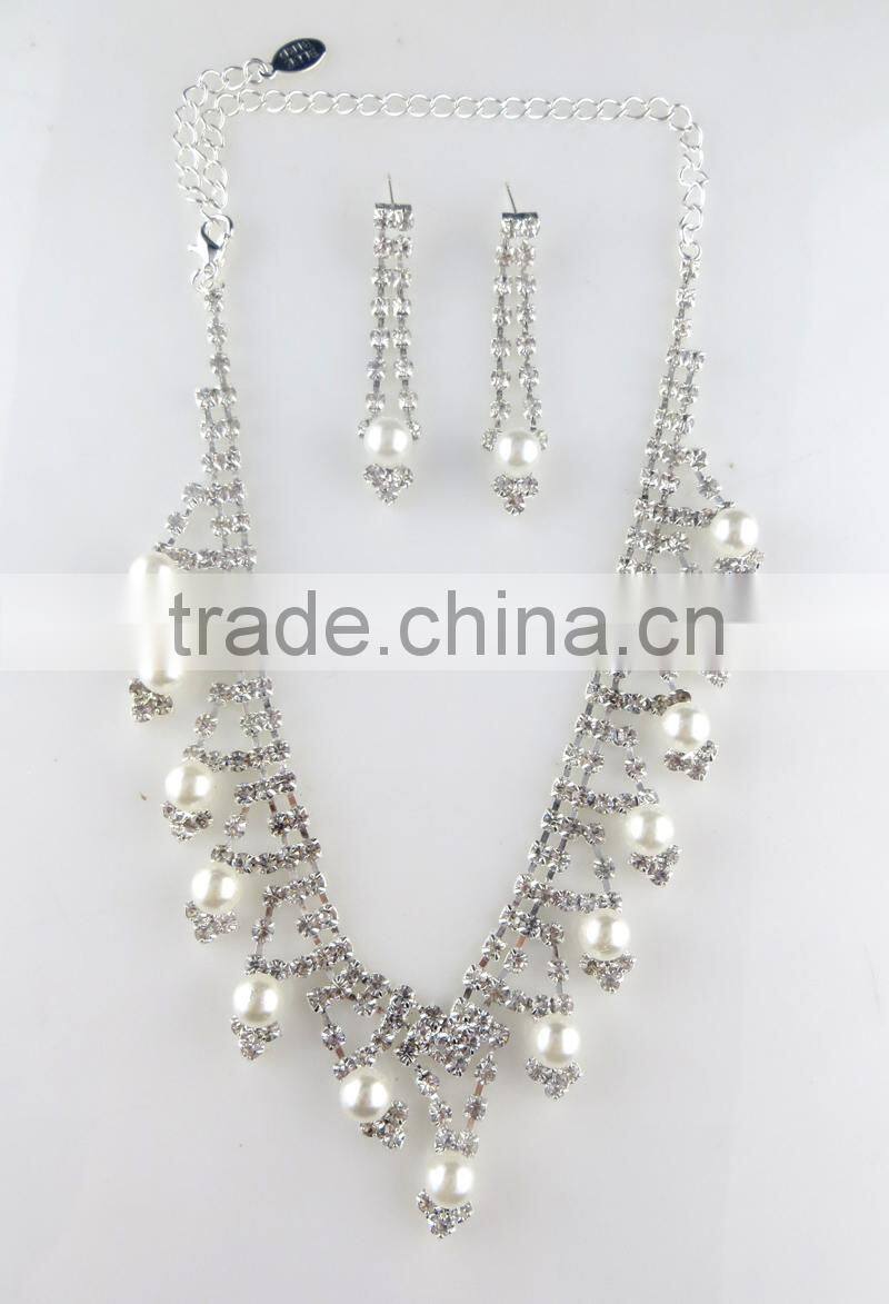 Newest design baroque pearl necklace set