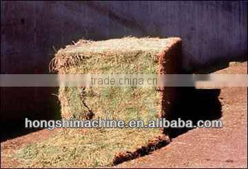 High capacity and efficiency straw bale machine