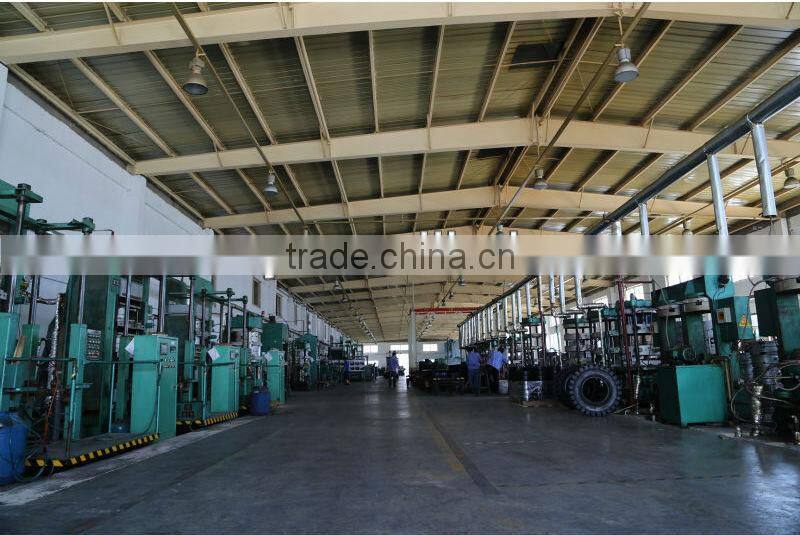 12-4 High quality non marking wheel with brake for lifting platform