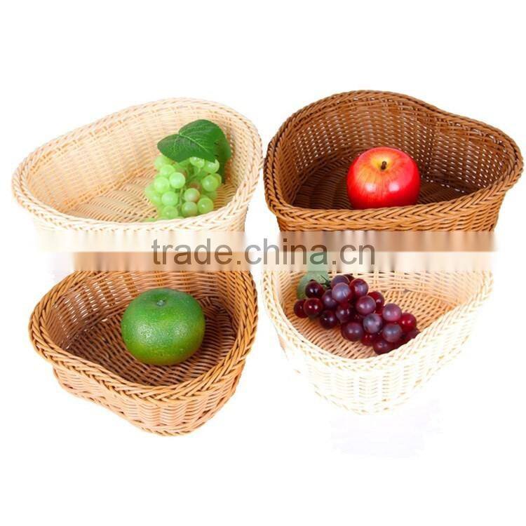 S&D Handmade poly rattan washable wicker durable heart shape empty storage basket for fruit vegetables gift and flower