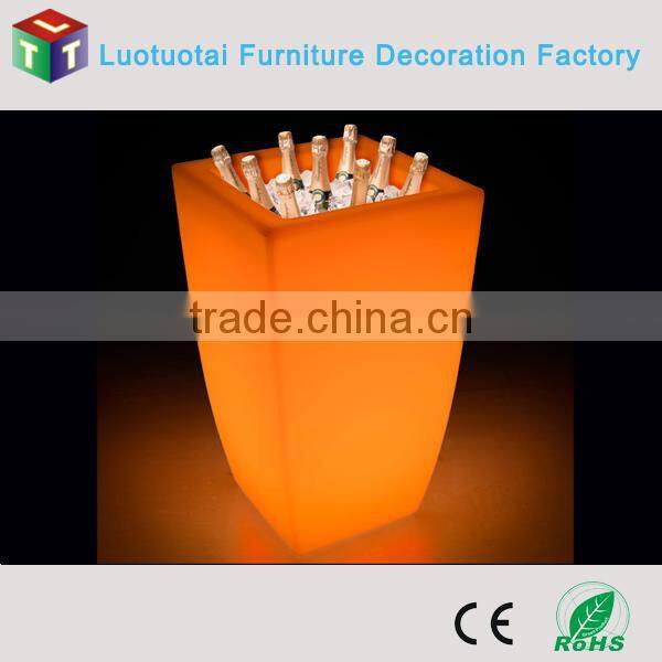 Rechargeable PE plastic illuminated light planter LED RGB flower pot