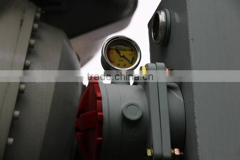 sinotruk howo 8x4 drive wheel concrete mixer truck