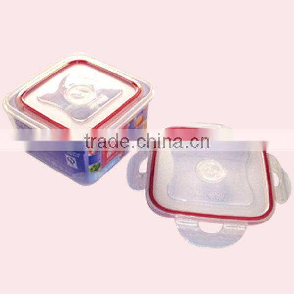 Plastic Food Container / Crisper / Dinnerware
