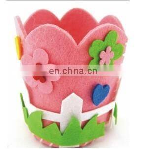 practical pen container