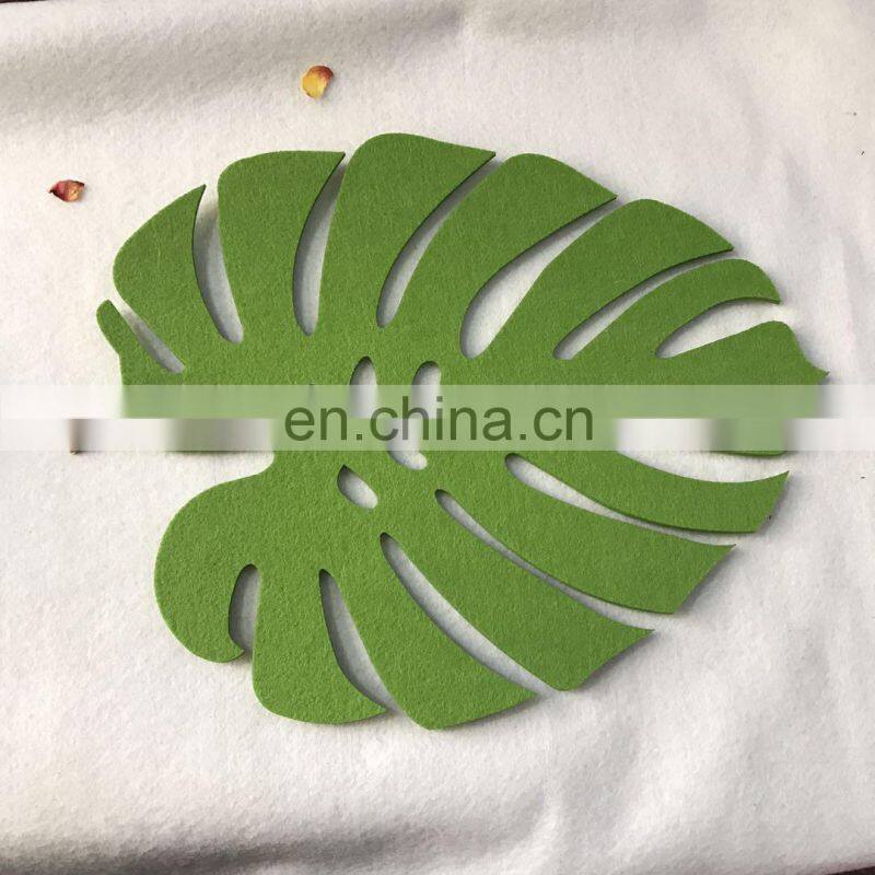 Graceful leaf shape felt fabric table dinner mat