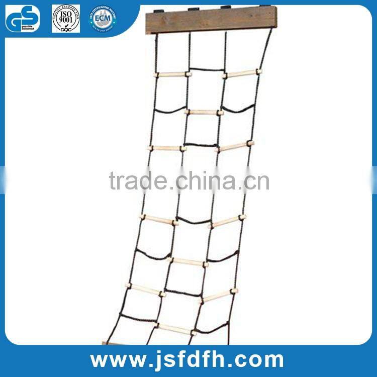High quality standard children climbing net ladder with wooden rung