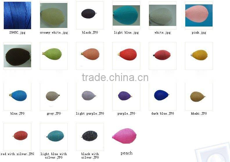 Plastic powder bulb pump