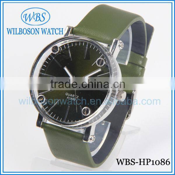 Hot sell wrist band watch with plastic case
