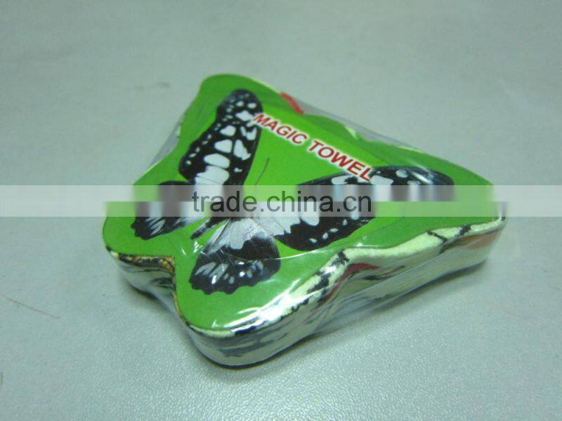 Print card shrink maigc hand towel compressed towel in butterfly shape cotton butterfly hand towel